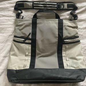 Timbuk2 Tech Tote, Small Stain, Used